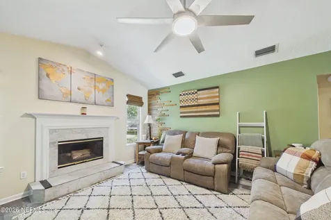 2487 Winged Elm Drive E Jacksonville FL 32246
