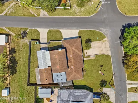 1308 7th Street N Jacksonville Beach FL 32250