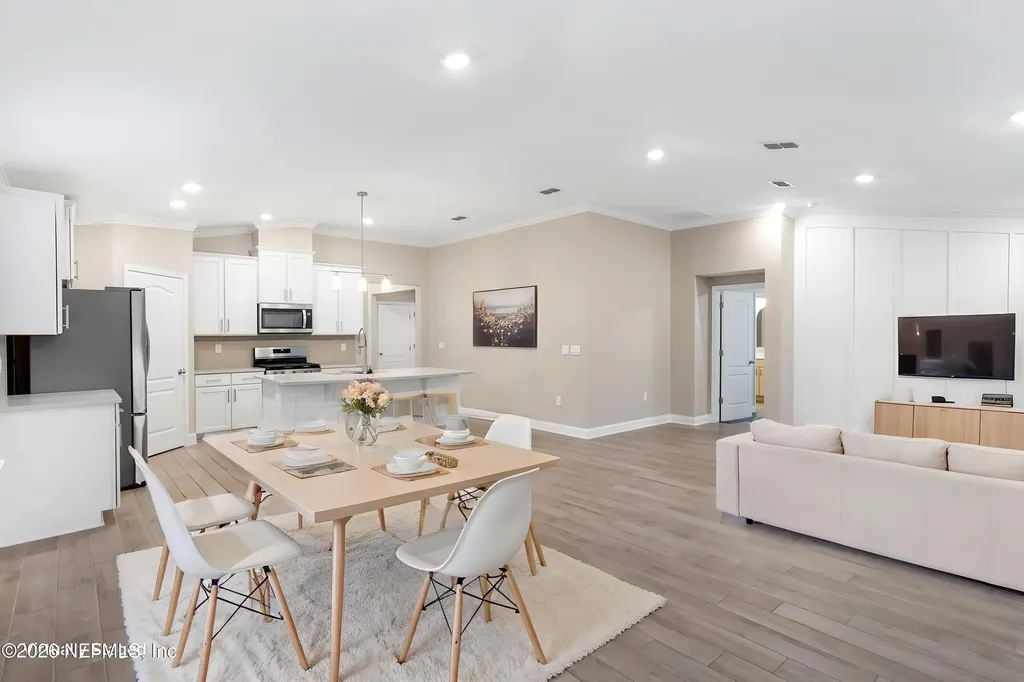 203 Narvarez Avenue St. Augustine FL 32084