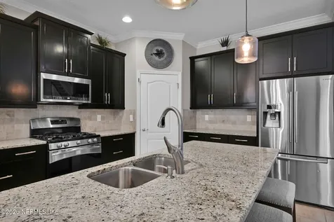 212 N Arabella Way St. Johns FL 32259