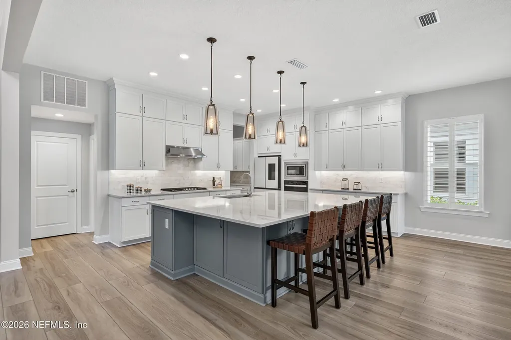 555 Seagrove Drive Ponte Vedra FL 32081
