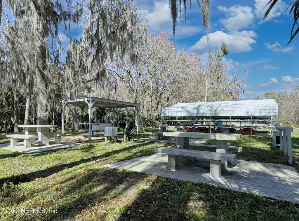329 Chipola Drive Georgetown FL 32139