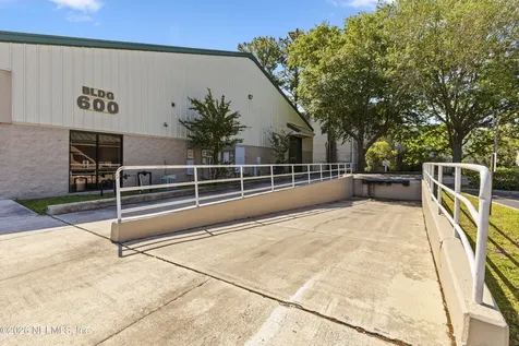 3653 Regent Boulevard Jacksonville FL 32224