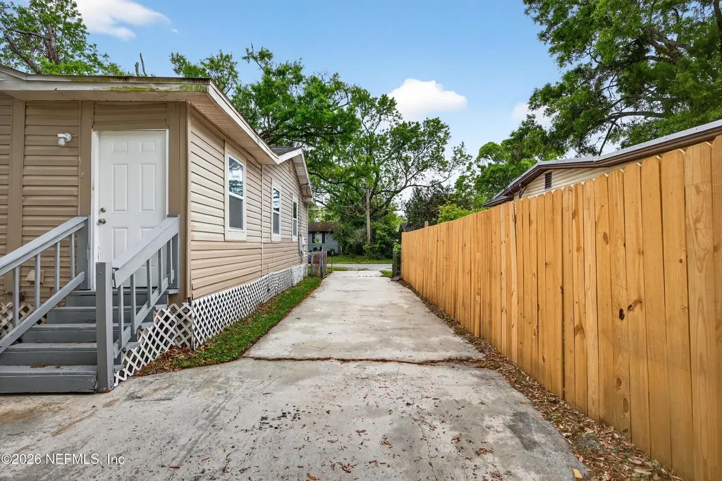 3425 Greenbrier Drive Jacksonville FL 32254