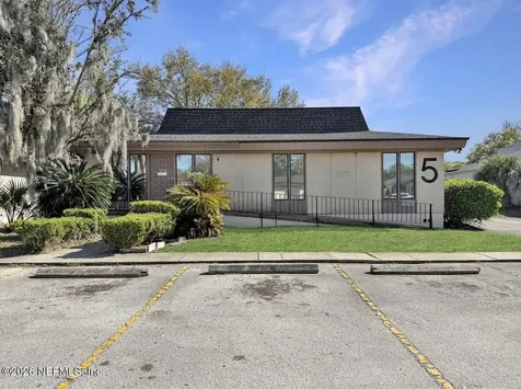 4131 University Boulevard S Jacksonville FL 32216