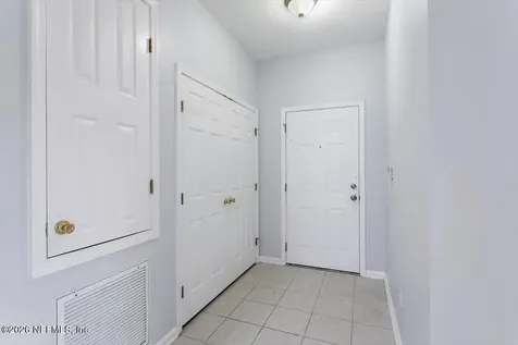 7801 Point Meadows Drive Jacksonville FL 32256