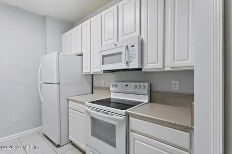 7801 Point Meadows Drive Jacksonville FL 32256