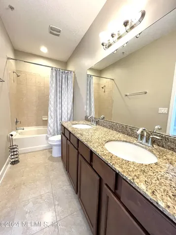 4462 Ellipse Drive Jacksonville FL 32246