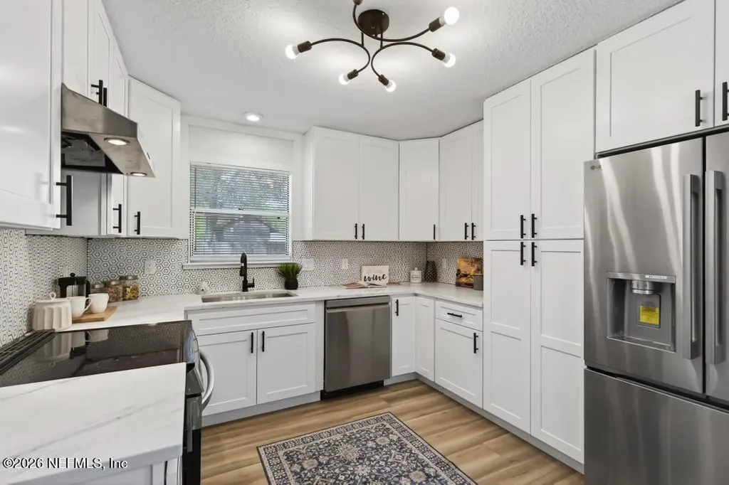1067 Willow Cove Court W Jacksonville FL 32233