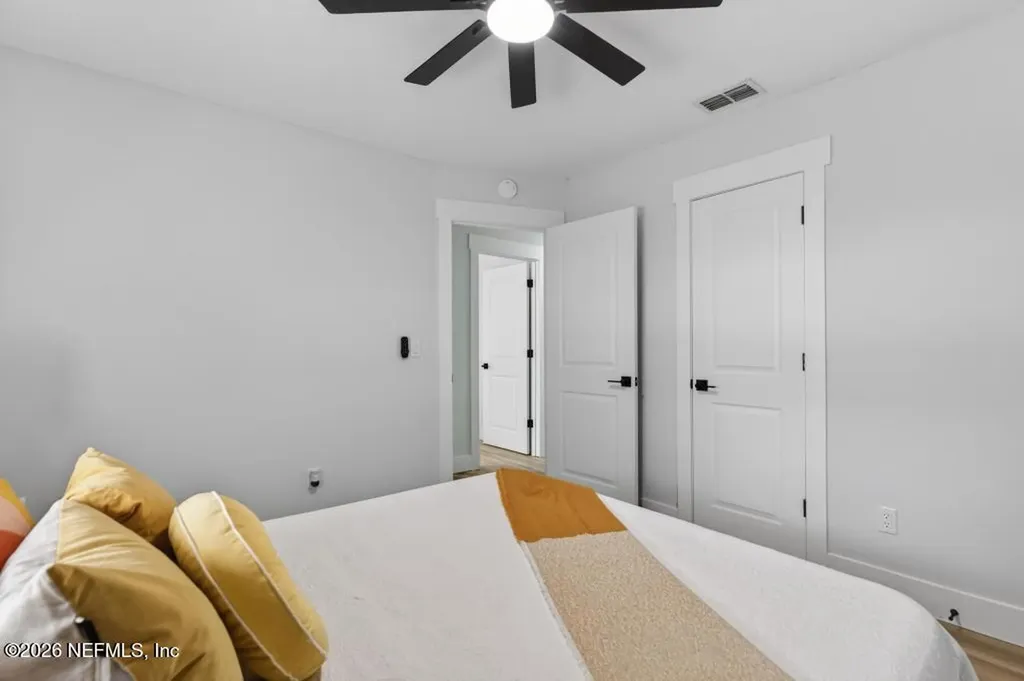 1067 Willow Cove Court W Jacksonville FL 32233