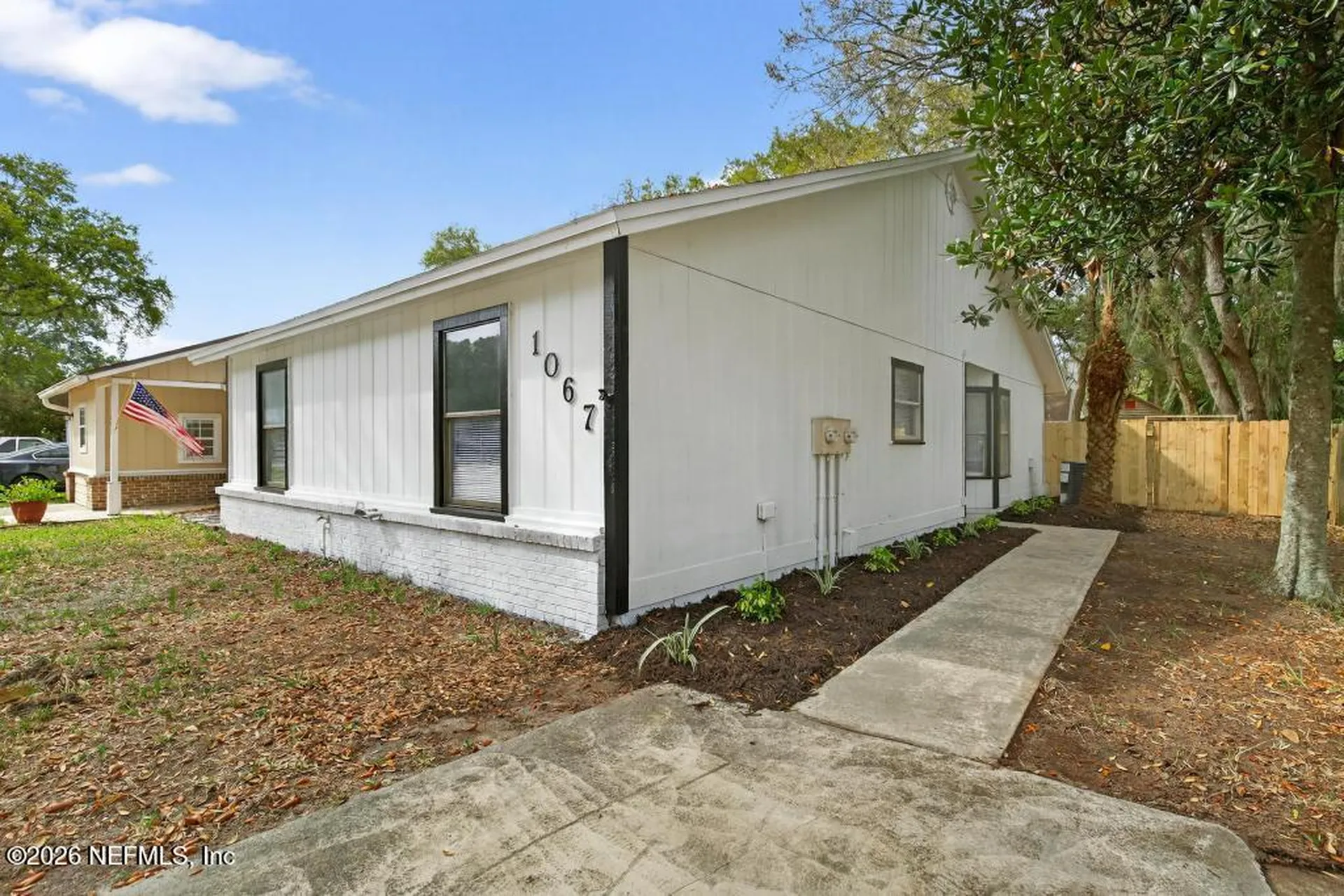 1067 Willow Cove Court W Jacksonville FL 32233
