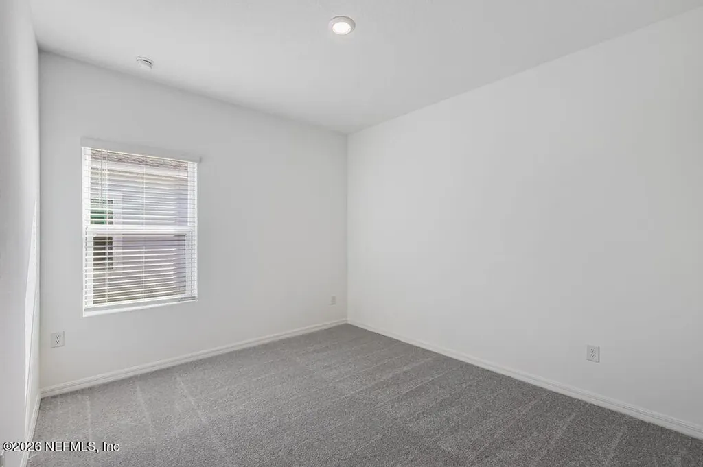 8137 Archibald Terrace Jacksonville FL 32219