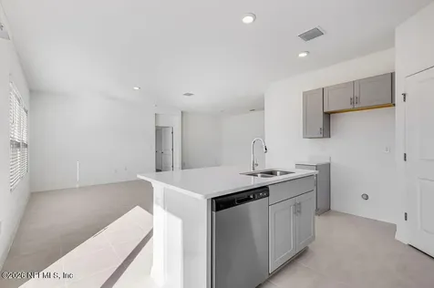 8137 Archibald Terrace Jacksonville FL 32219