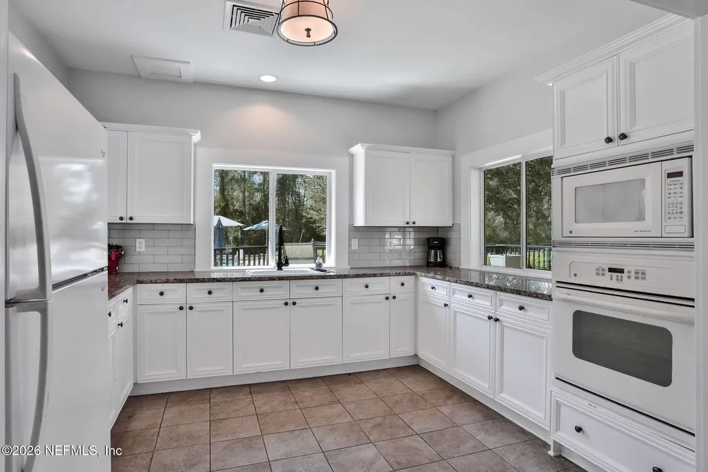 85747 Stonehurst Parkway Fernandina Beach FL 32034