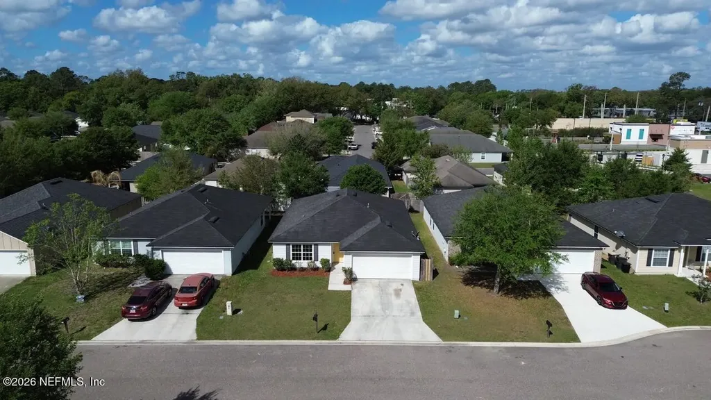 5462 Village Pond Court Jacksonville FL 32210