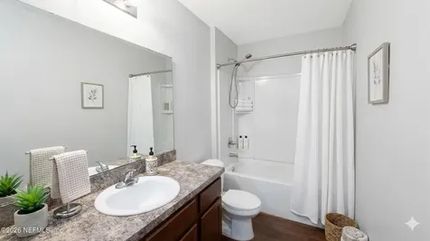 5462 Village Pond Court Jacksonville FL 32210