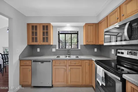 4340 Queensway Drive Jacksonville FL 32257