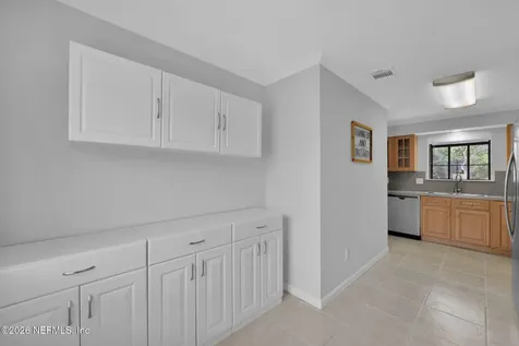 4340 Queensway Drive Jacksonville FL 32257