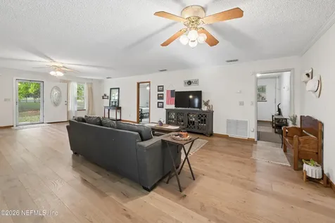 20021 SE 88th Trail Lake Butler FL 32054