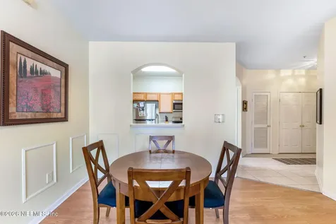 7990 Baymeadows Road E Jacksonville FL 32256