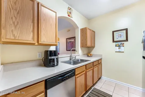 7990 Baymeadows Road E Jacksonville FL 32256