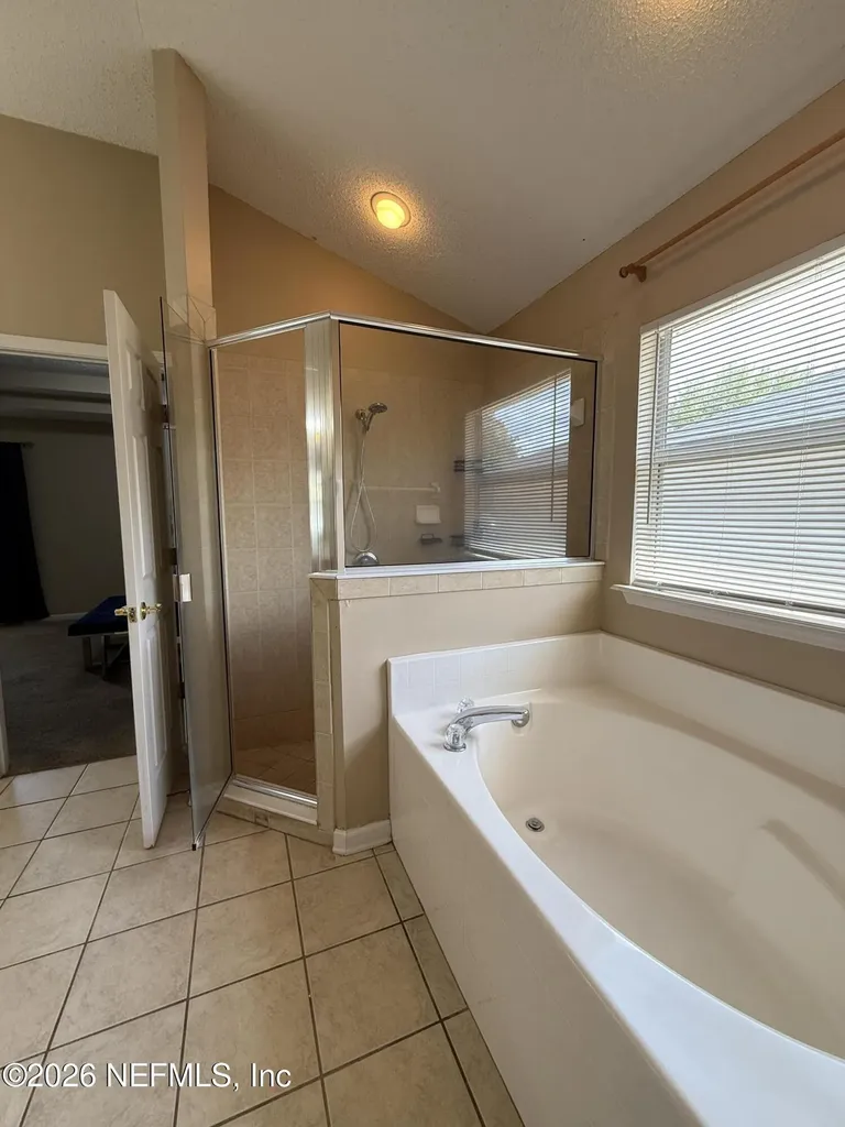 11017 Apple Blossom Trail W Jacksonville FL 32218