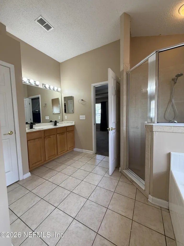 11017 Apple Blossom Trail W Jacksonville FL 32218