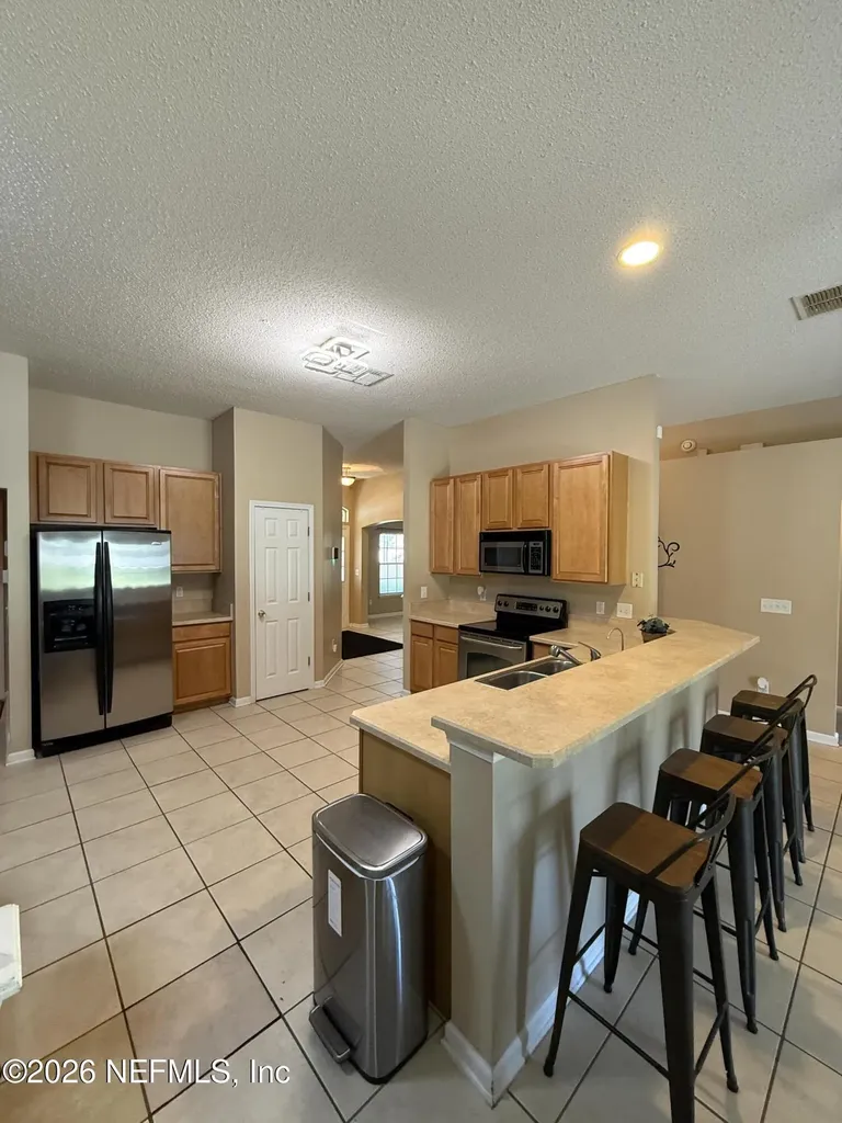 11017 Apple Blossom Trail W Jacksonville FL 32218