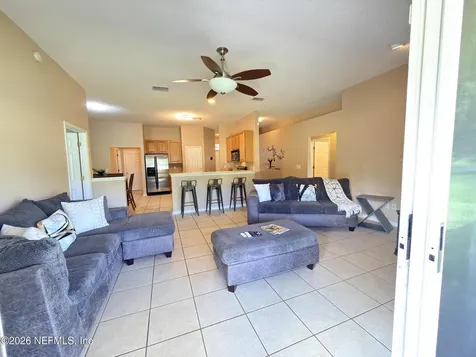 11017 Apple Blossom Trail W Jacksonville FL 32218
