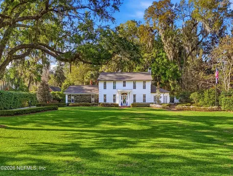 2682 Forest Circle Jacksonville FL 32257