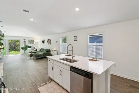 2287 Shady Breeze Lane Green Cove Springs FL 32043