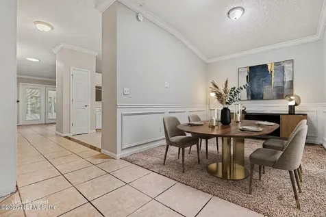 3819 Autumn Leaf Court Jacksonville FL 32246