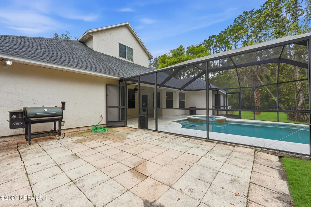 285 W Silverthorn Lane Ponte Vedra FL 32081