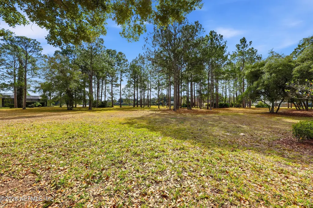 285 W Silverthorn Lane Ponte Vedra FL 32081