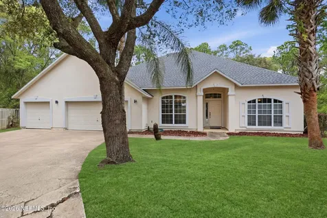 285 W Silverthorn Lane Ponte Vedra FL 32081