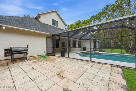285 W Silverthorn Lane Ponte Vedra FL 32081