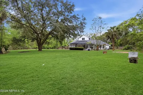 285 W Silverthorn Lane Ponte Vedra FL 32081