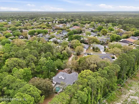 285 W Silverthorn Lane Ponte Vedra FL 32081