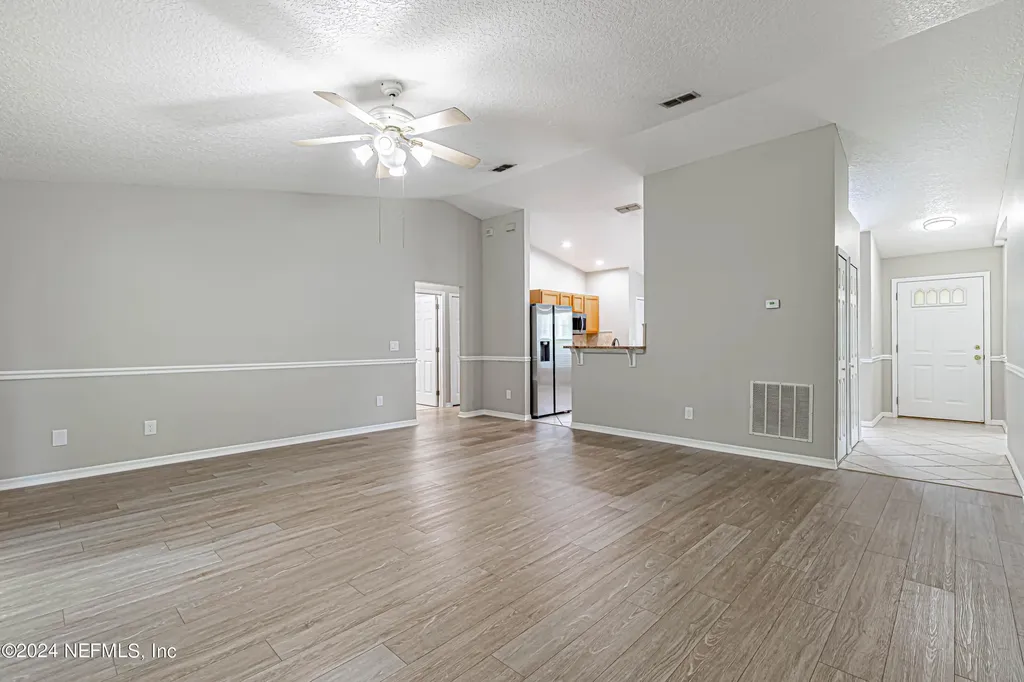 1527 Marble Lake Drive Jacksonville FL 32221