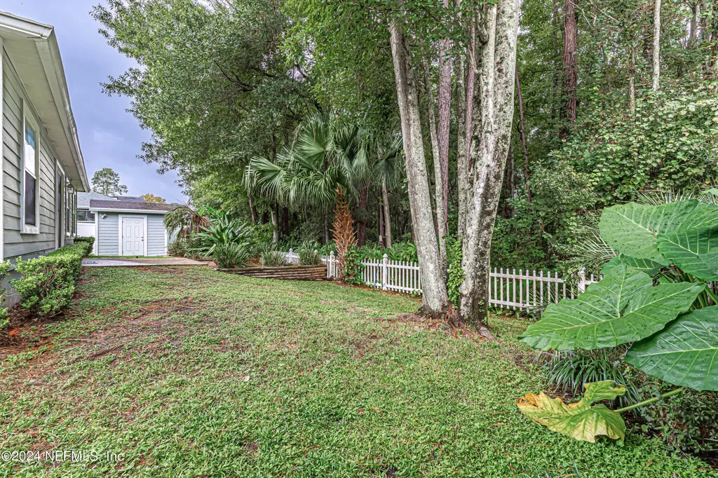 1527 Marble Lake Drive Jacksonville FL 32221