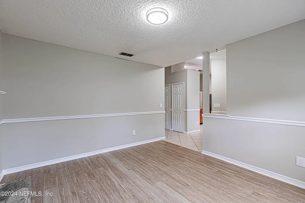 1527 Marble Lake Drive Jacksonville FL 32221