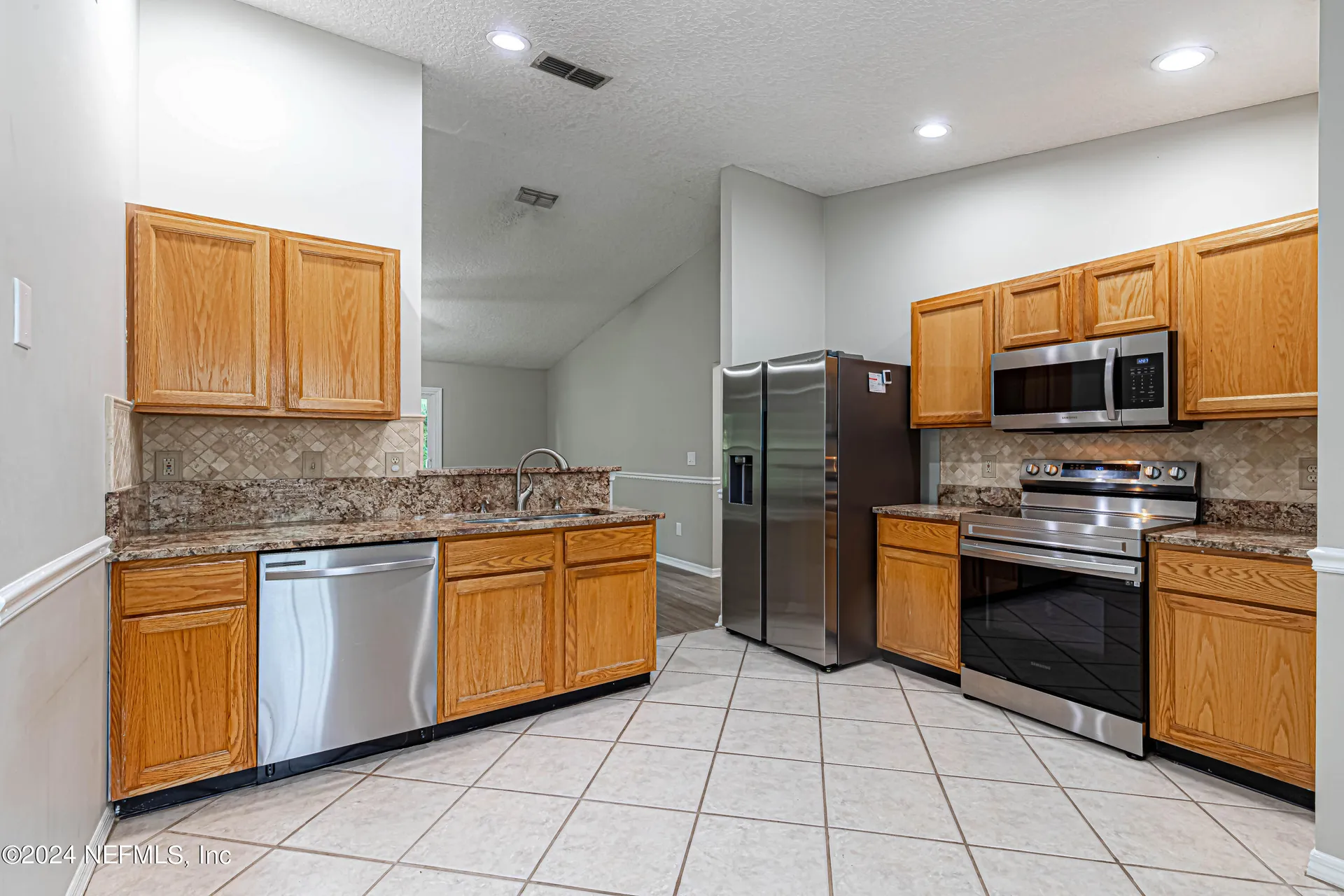 1527 Marble Lake Drive Jacksonville FL 32221