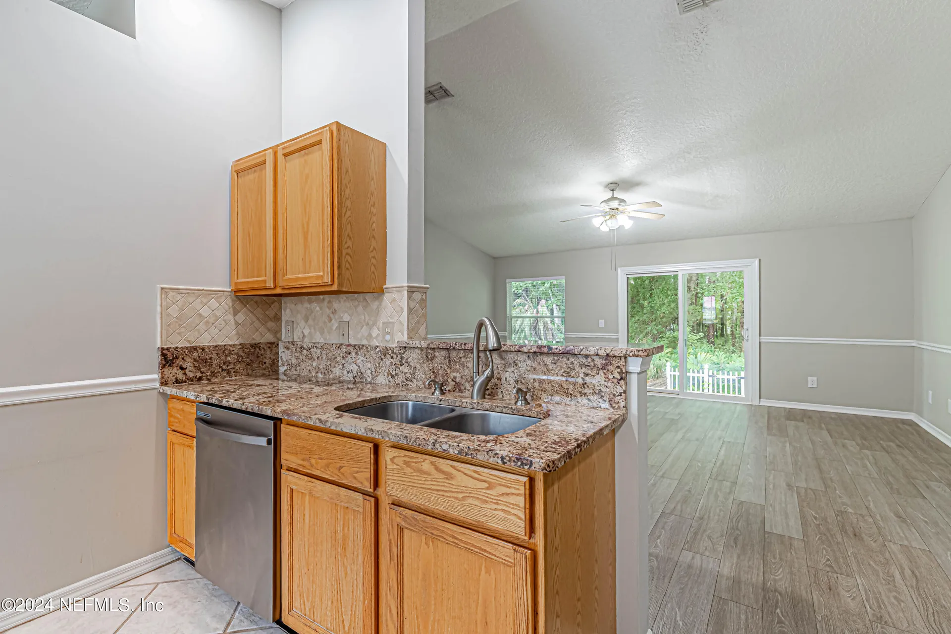 1527 Marble Lake Drive Jacksonville FL 32221