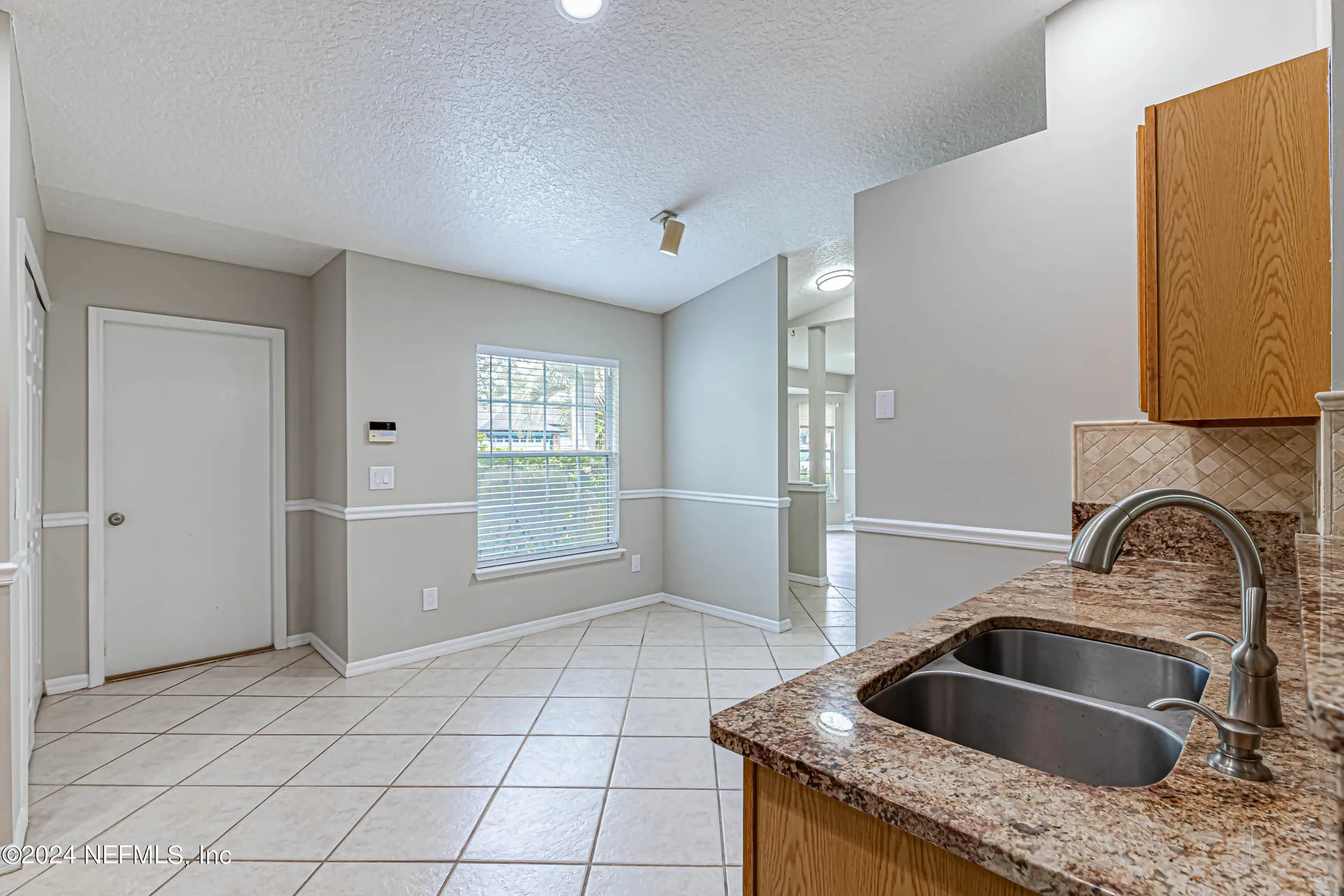 1527 Marble Lake Drive Jacksonville FL 32221