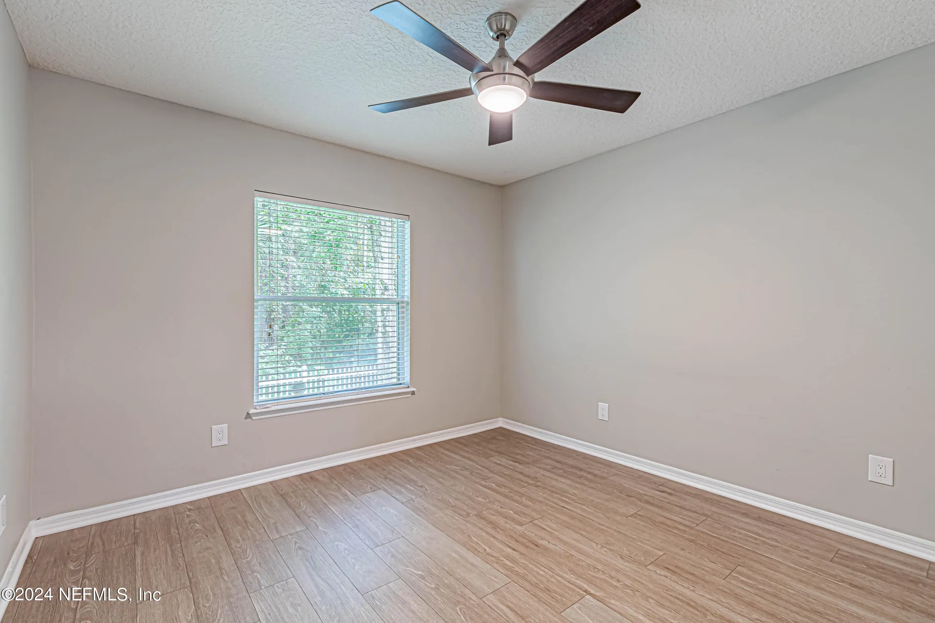 1527 Marble Lake Drive Jacksonville FL 32221