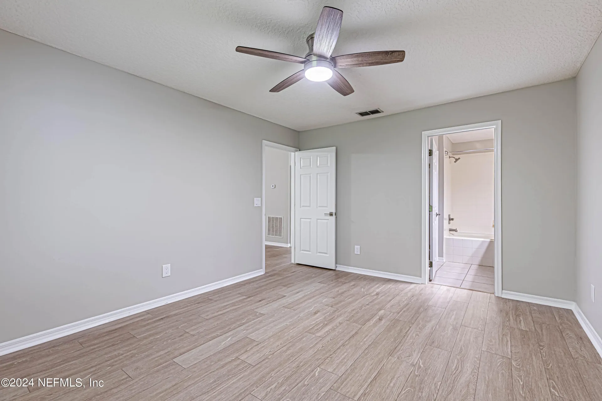 1527 Marble Lake Drive Jacksonville FL 32221