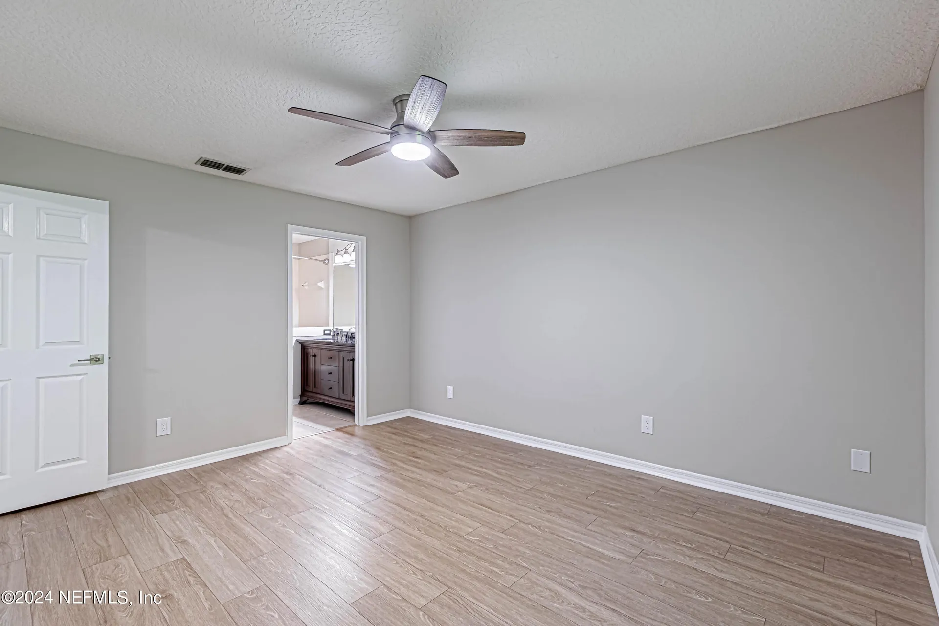 1527 Marble Lake Drive Jacksonville FL 32221