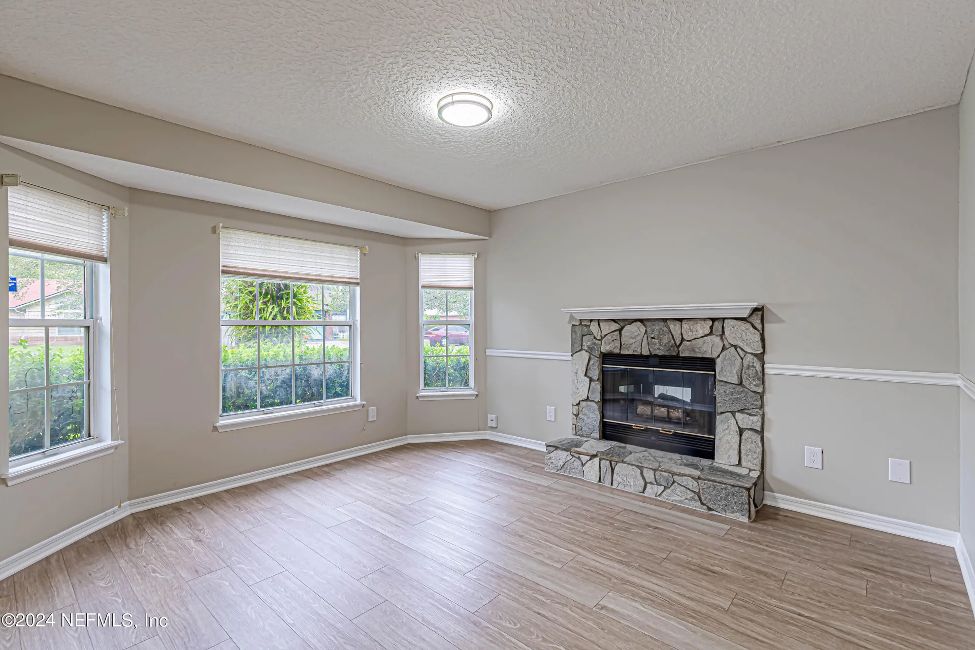 1527 Marble Lake Drive Jacksonville FL 32221