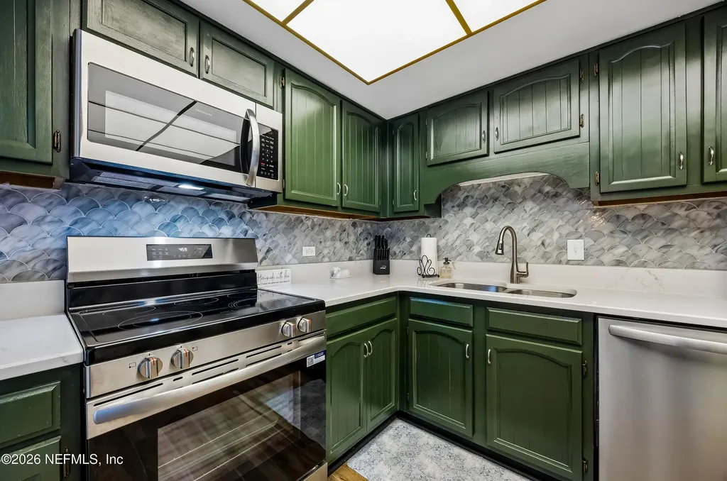 2970 Street Johns Avenue Jacksonville FL 32205