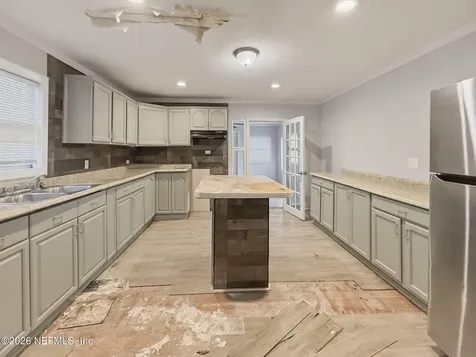 5925 Oaklane Drive Jacksonville FL 32244